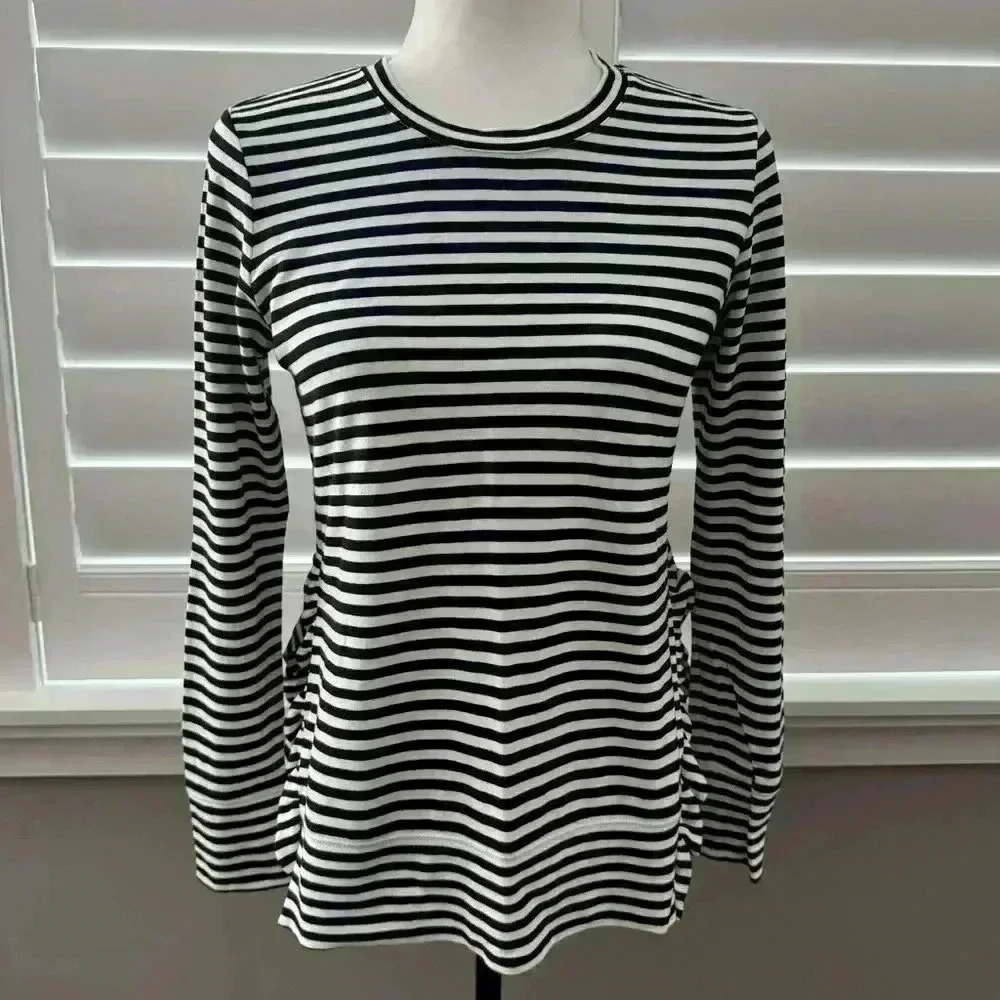 Stella &  Dot The Ruffle Pullover - Picture 1 of 5